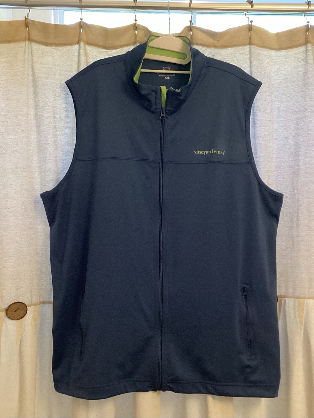 Vineyard Vines Navy Performance Full‑Zip Vest with Lime Trim